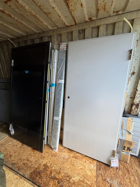 Lot of security doors