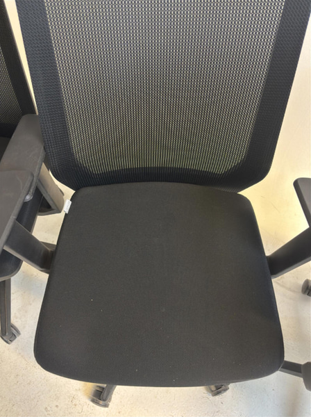 3 Lotus Furniture office chairs