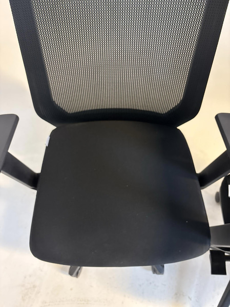 5 Lotus Furniture Office Chairs