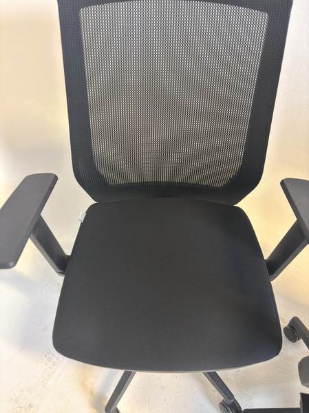 5 pcs. Lotus Furniture Office Chairs