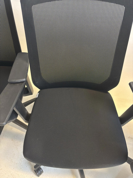 5 pcs. Lotus Furniture Office Chairs