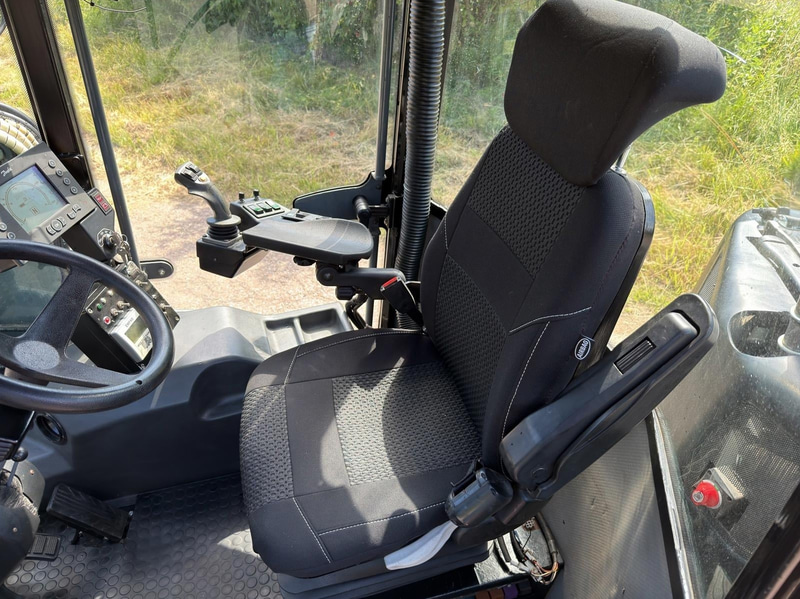 Belos TransGiant Implement Carrier | 4WD | Plow & Bucket | 2007