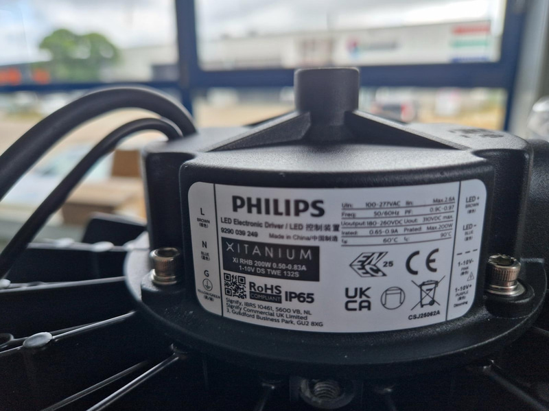 12 st HighBay-lampor, 200W, Philips
