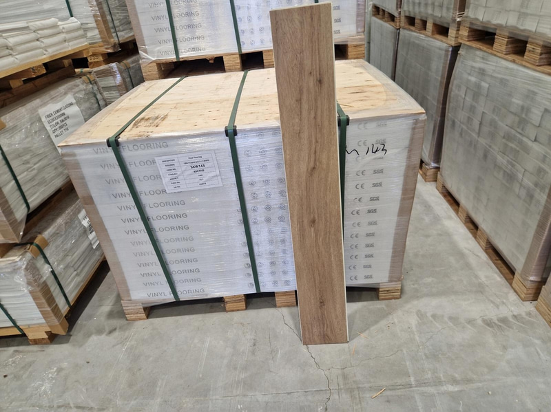 Pall vinylgolv, 114m², Ek