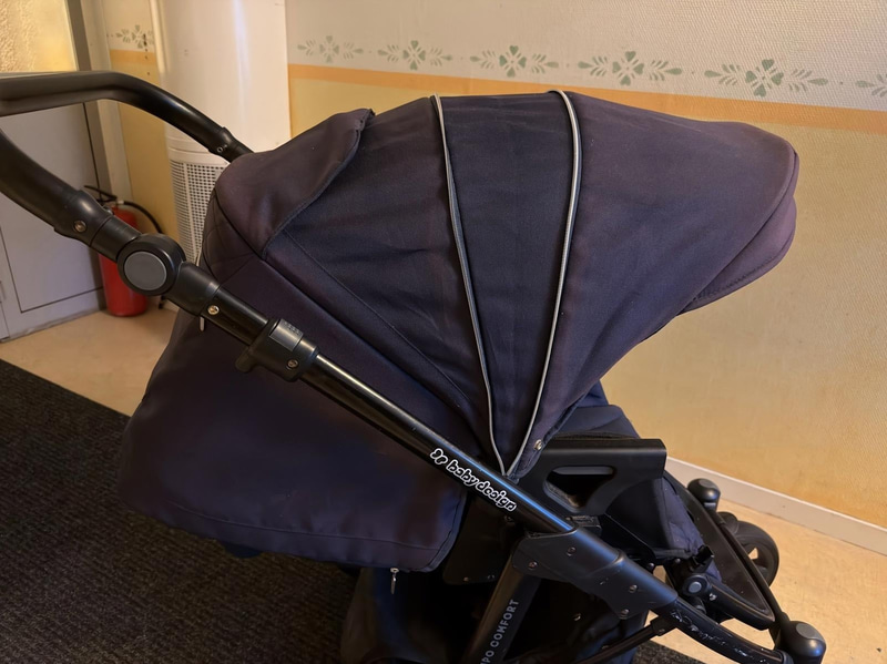 Baby Design Lupo Comfort stroller, dark blue
