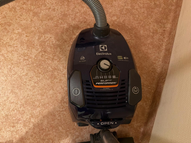Electrolux Vacuum Cleaner ESP72DB