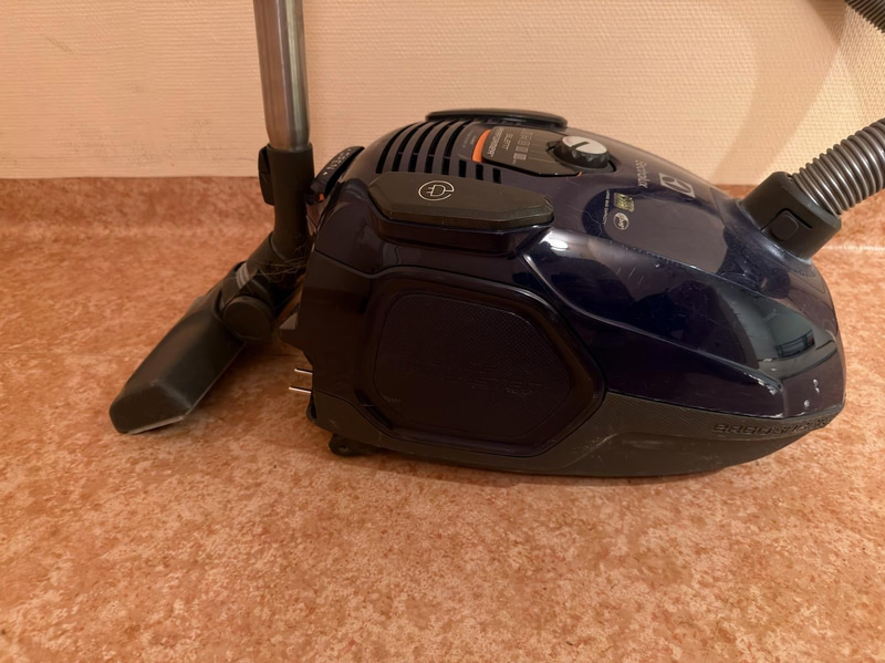 Electrolux Vacuum Cleaner ESP72DB