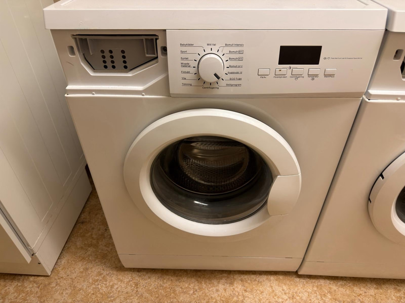 2 Elvita CTM2714V Washing Machines