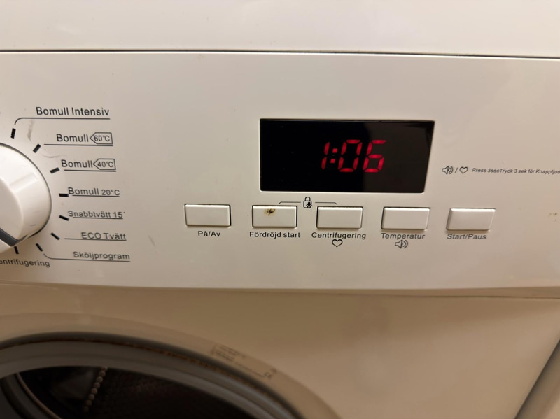 2 Elvita CTM2714V Washing Machines