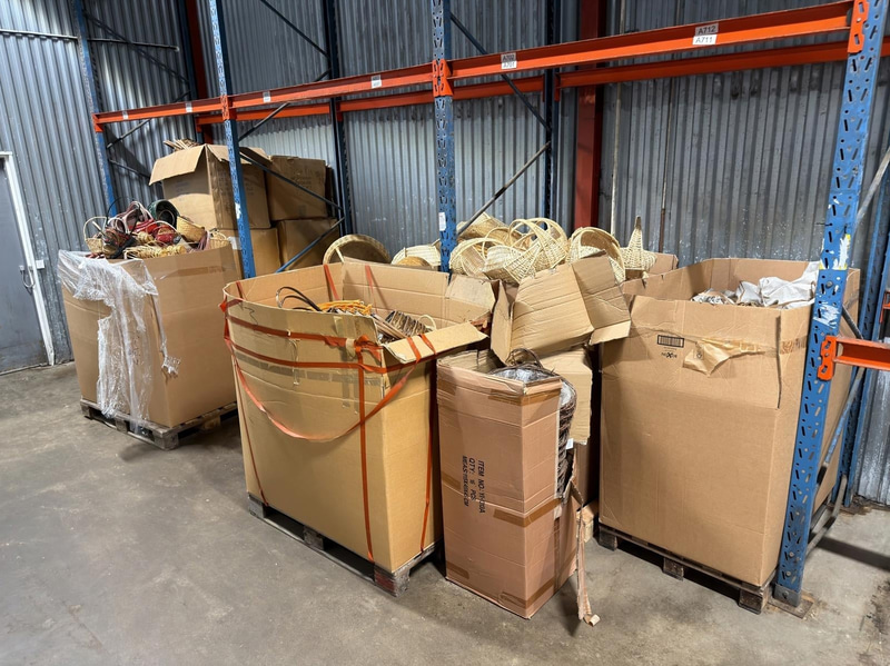 Baskets (large lot)