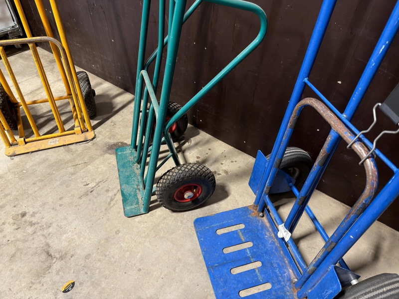 3 hand trucks
