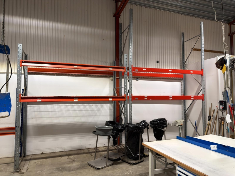 Pallet racking & shelving, etc.