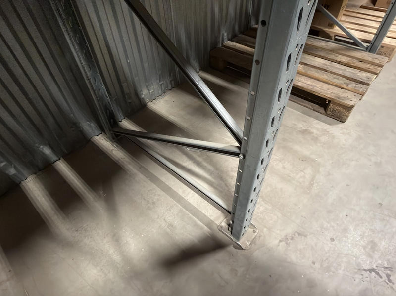 Pallet racking, 8 bays, Kasten