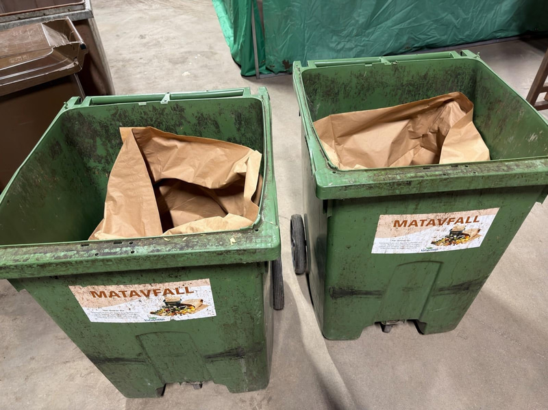6 garbage bins