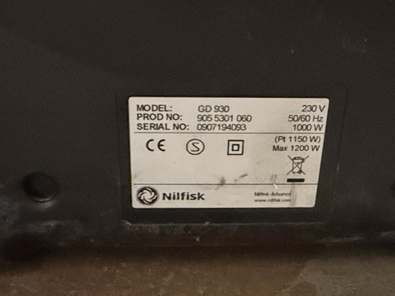 Nilfisk GD 930 HEPA Vacuum Cleaner