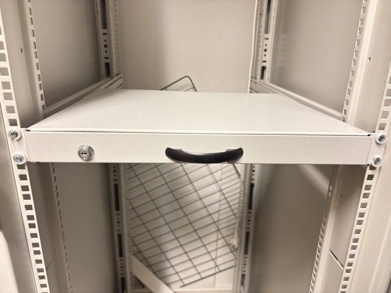 Serverrack Imrak