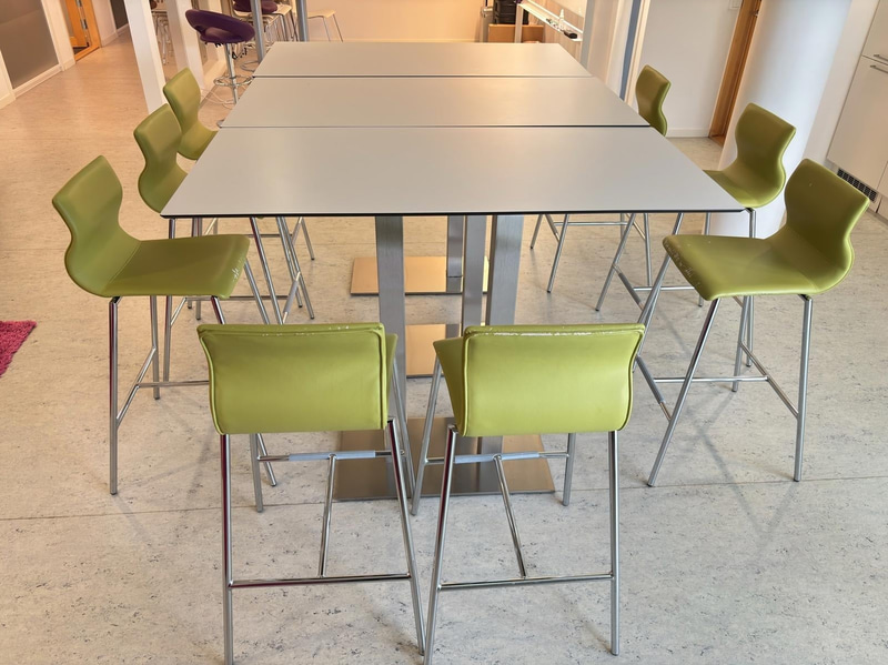 3 st. bord inkl. 6 st. stolar