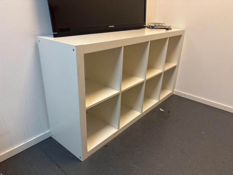 Bokhylla/bänk Ikea