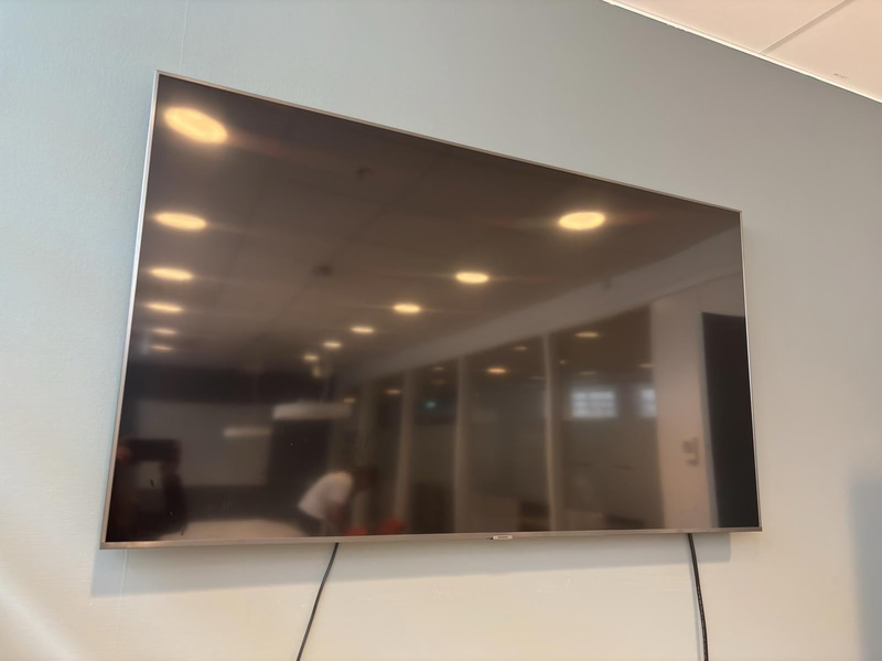TV Samsung TU715 65 tum 4K