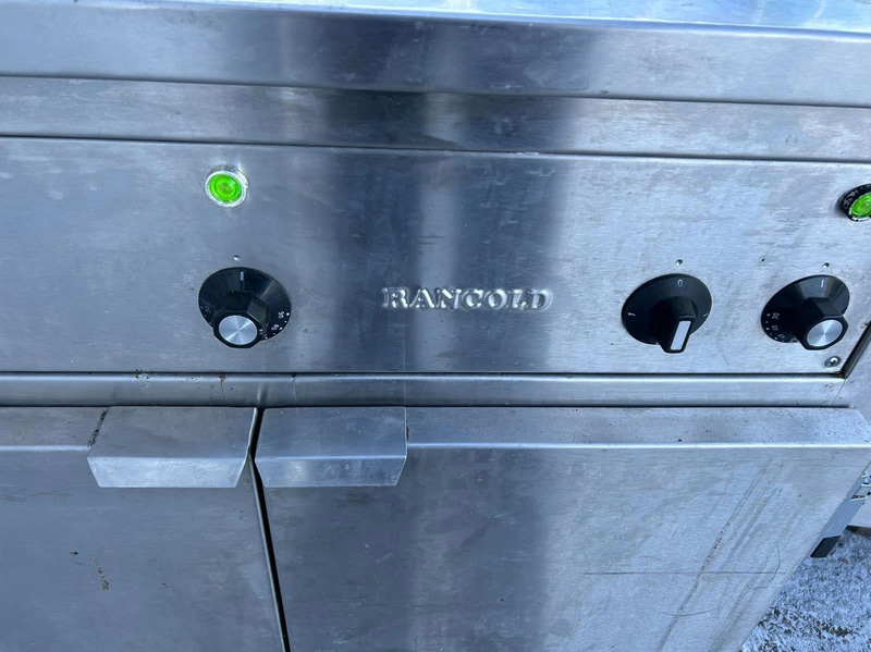 Bain-marie 2 x GN 1/1 with heated cabinet below and doors, Rancold