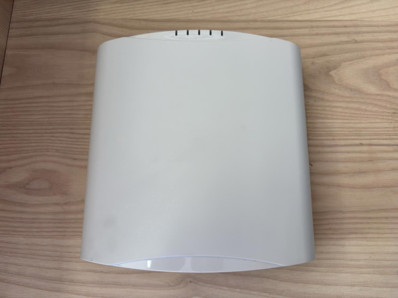 Ruckus R720 Access Point