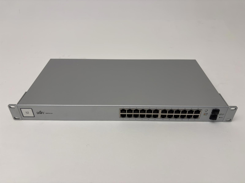 Ubiquiti US24 24-port switch