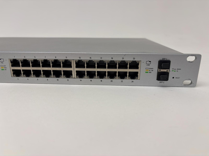Switch Ubiquiti US-24-250W 24-port