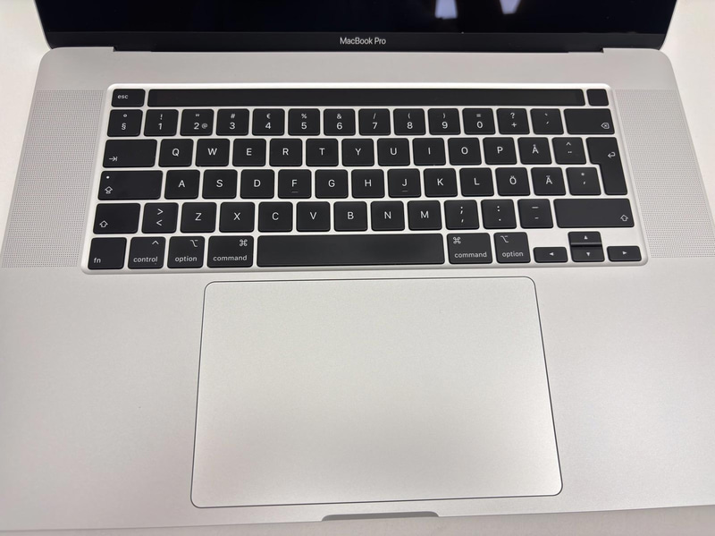 Bärbar dator Apple MacBook Pro 16-tum (2019)