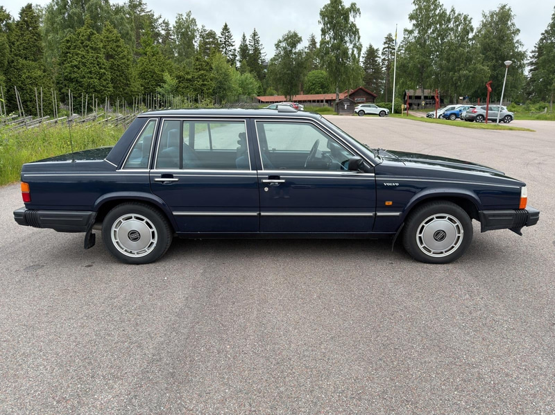 Veteranbil Volvo 744-883 GL/E-PKT -1989 | 8100 mil