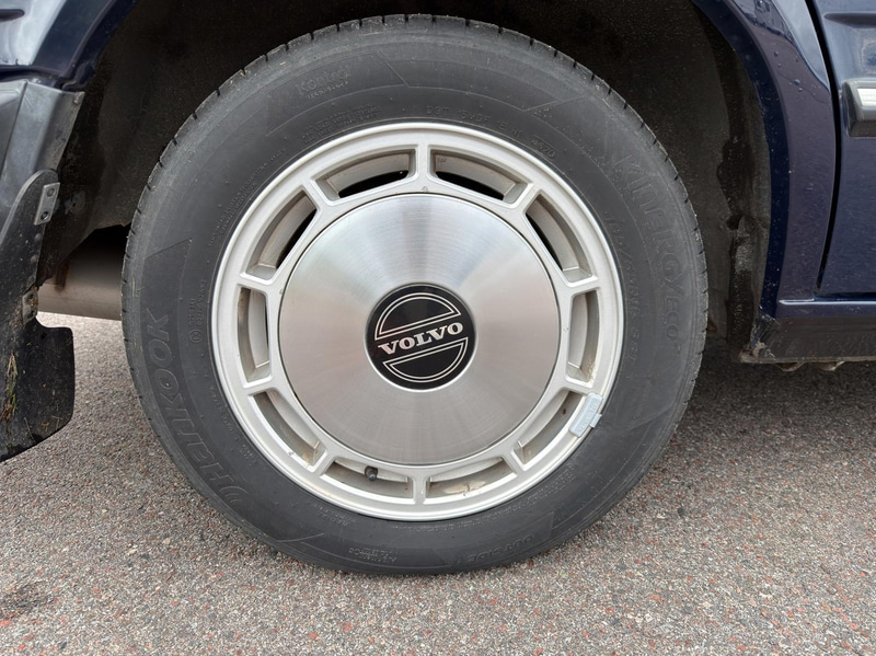 Veteranbil Volvo 744-883 GL/E-PKT -1989 | 8100 mil