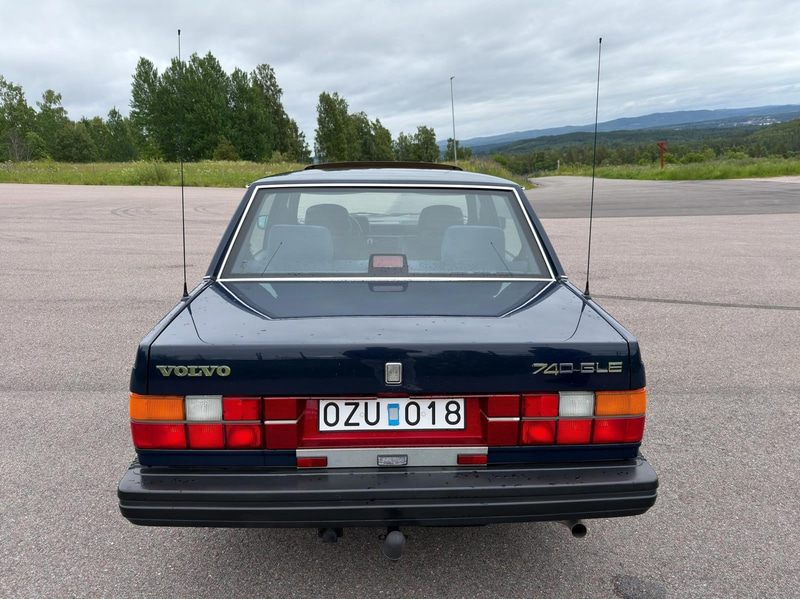 Veteranbil Volvo 744-883 GL/E-PKT -1989 | 8100 mil