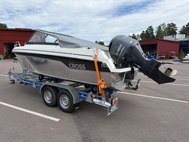 Motorboat Yamarin Cross 62 BR | Yamaha F150 | Only 56 hrs | Aluminium Hull