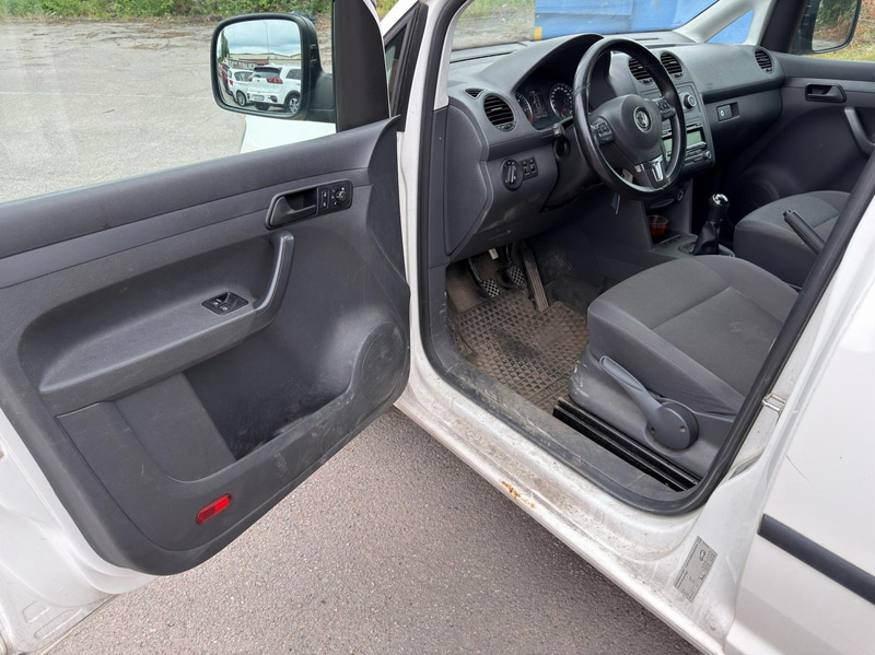 Volkswagen Caddy 1.6 TDI Panel Van (75 hp) -2015