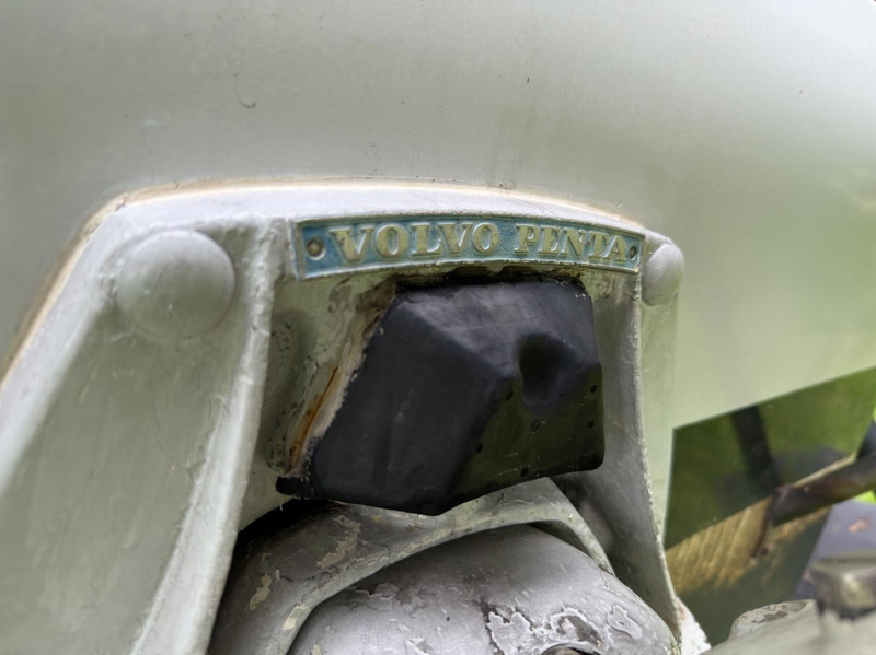 Motorbåt Nimbus 800 Turbo – Volvo Penta AQD40A | Trailer ingår | 1981