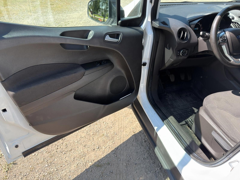 Ford Transit Courier 1.0T EcoBoost (100 hp)-2018