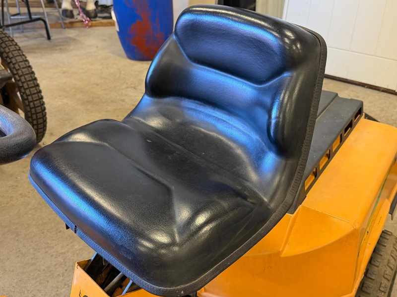 Ride-on lawn mower, Stiga Park P401