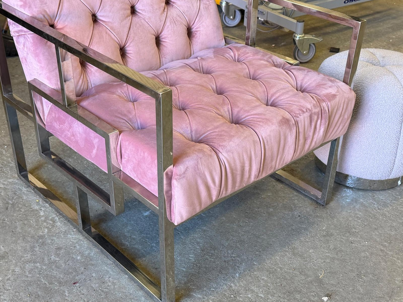 Fåtölj med fotpall, rosa/ grå