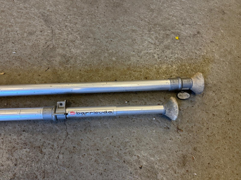 Ianiro Barricuda stolpar, 2 st