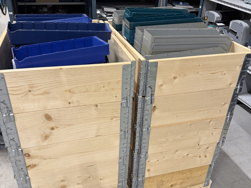Paternoster Storage System, Compact Archive, 10 Shelving Units
