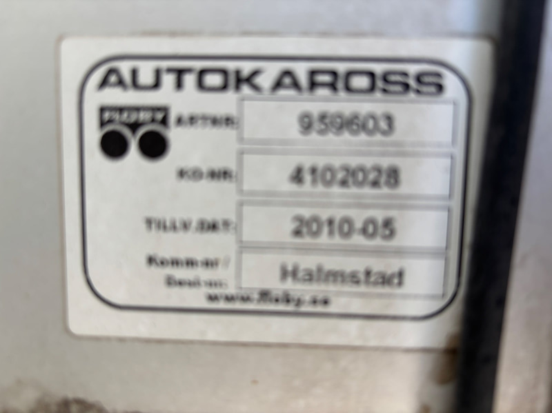 Volkswagen Transporter 2.0 TDI Flatbed Truck - 2011 | Tipper