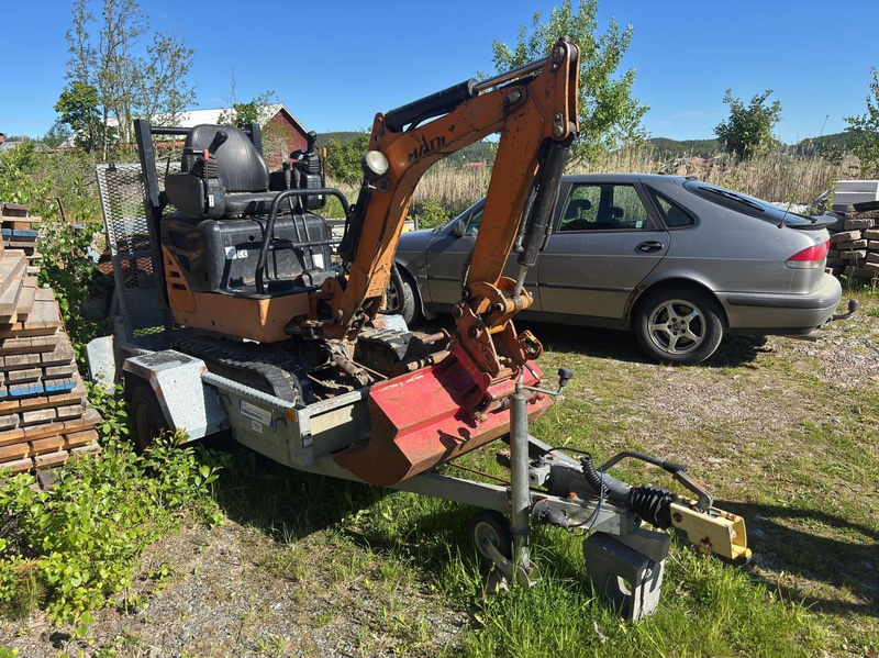 Minigrävare Hanix inklusive släpkärra, rep.objekt