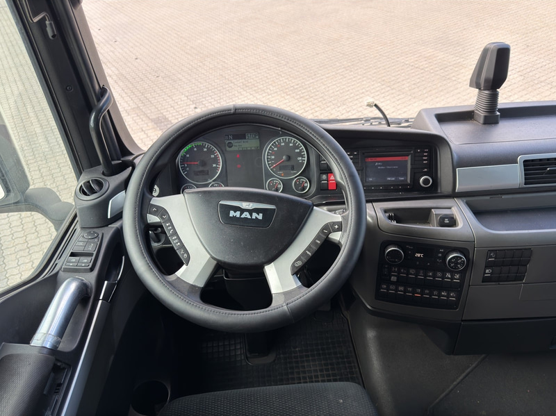 Tractor unit MAN TGX 28.480 6X2-2 -2016