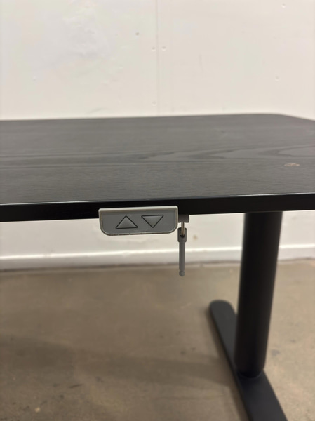 Höj- och sänkbart Skrivbord Ikea Bekant