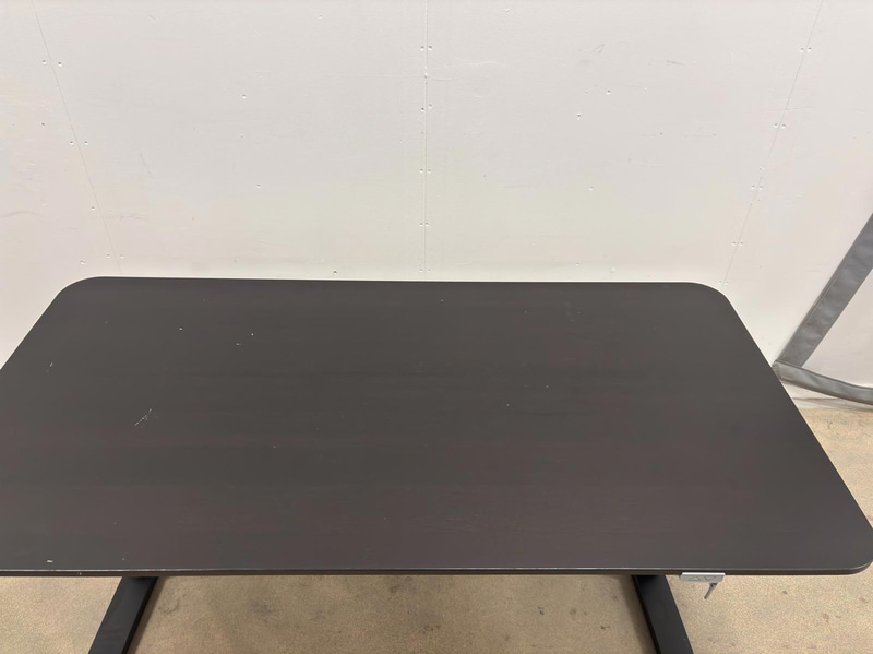 Höj- och sänkbart Skrivbord Ikea Bekant