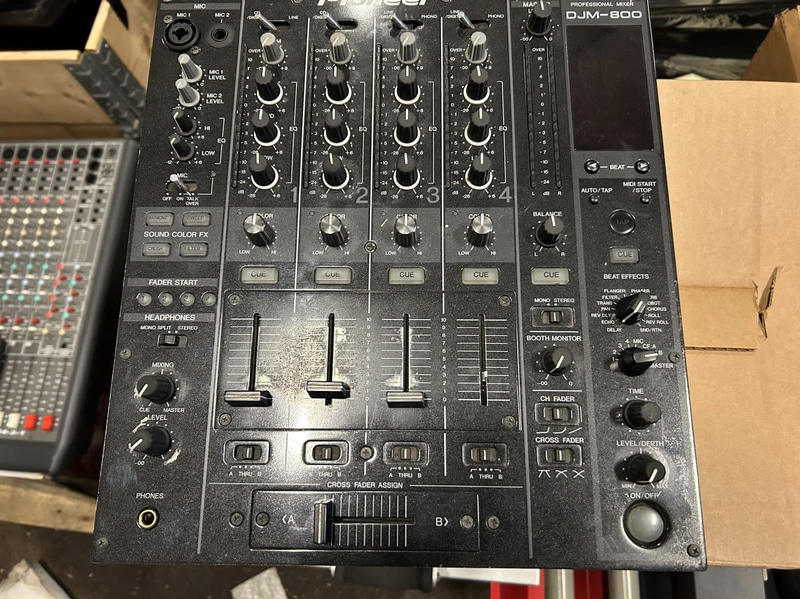 Mixer Pioneer DJM-800