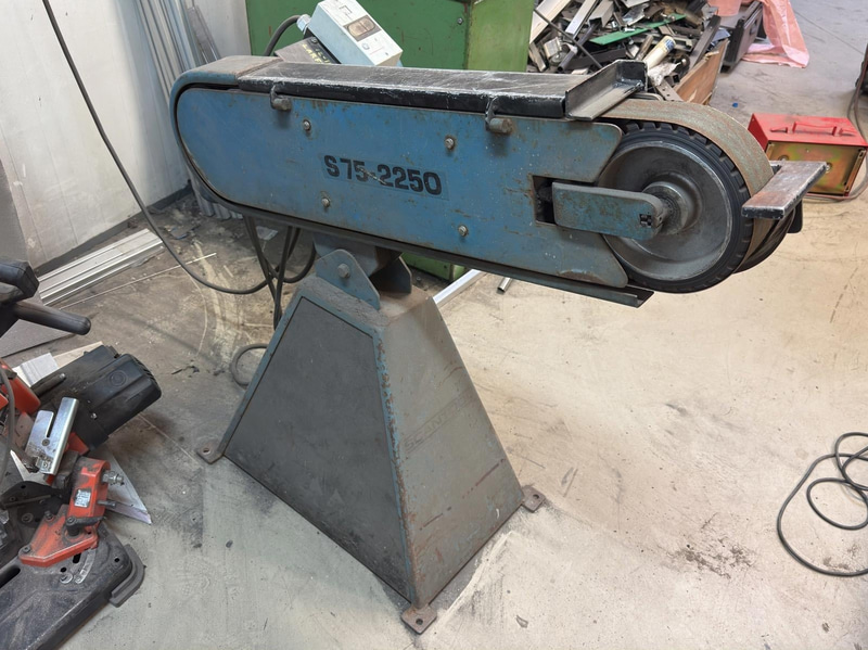 Scantool S75-2250 Belt Sander