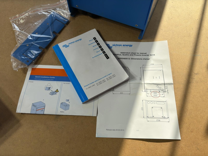 Victron Energy Phoenix Inverter 12|3000, 230 V