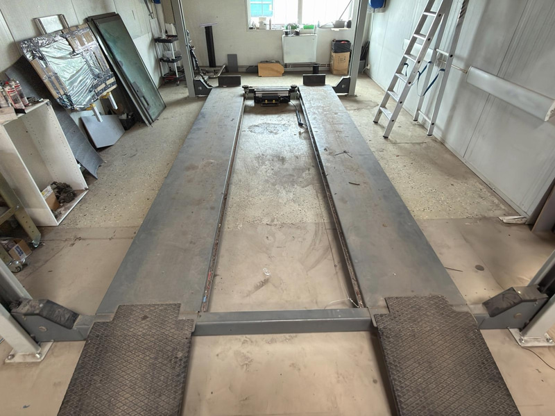 Billyft 4-pelar med frihjulslyft, OMA 526C, 5000 kg