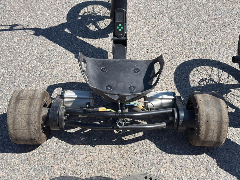 2 st trehjuliga driftcyklar, batteridrivna, FIIK Drifter
