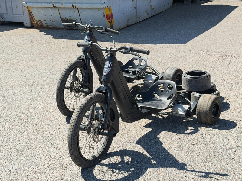2 st trehjuliga driftcyklar, batteridrivna, FIIK Drifter
